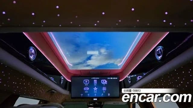 Kia Carnival 2024 — Фото 19/20