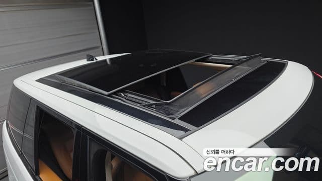 Land Rover Range Rover 2022 — Şəkil 19/20