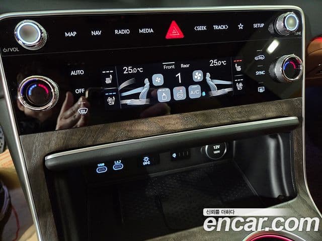 Genesis GV80 2024 — ფოტო 11/20