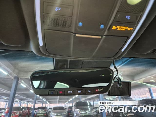 Genesis G70 2018 — ფოტო 5/20