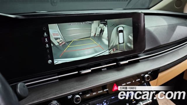 Kia Carnival 2022 — Şəkil 17/20