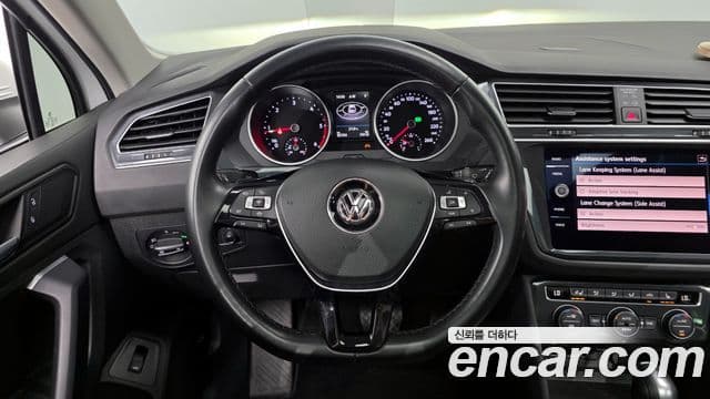 Volkswagen Tiguan 2020 — Şəkil 13/20