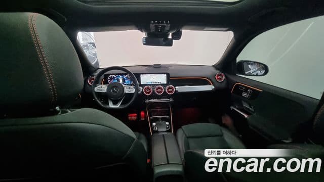Mercedes-Benz GLB-Class 2020 — Şəkil 6/20