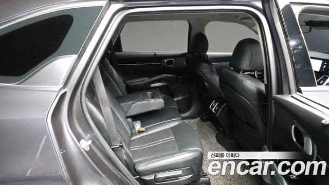 Kia Sorento 2021 — Şəkil 12/20