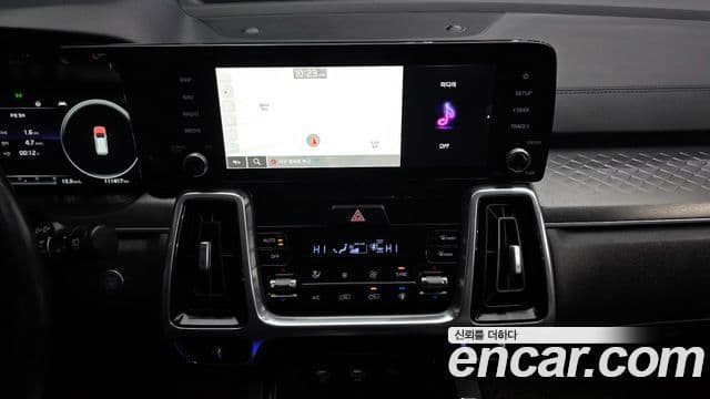 Kia Sorento 2021 — Şəkil 14/20