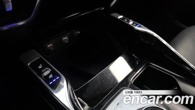 Kia Sorento 2021 — Şəkil 16/20