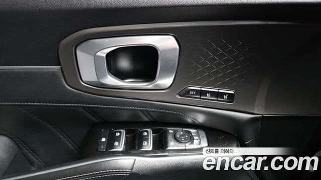 Kia Sorento 2021 — Şəkil 17/20