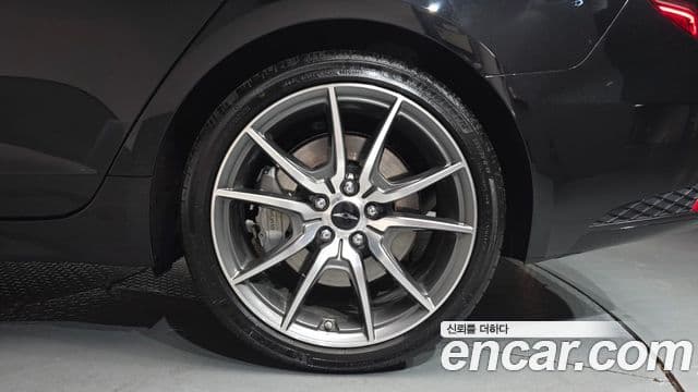 Genesis G70 2024 — Photo 8/20