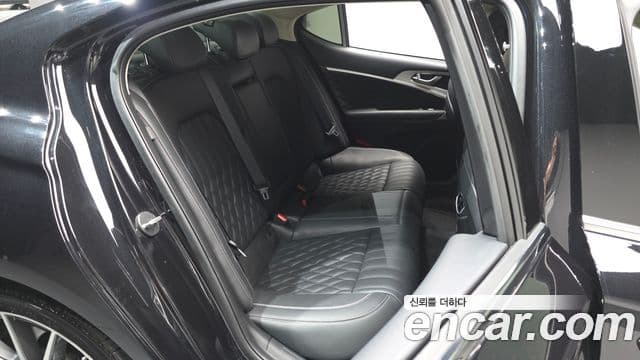 Genesis G70 2024 — Photo 14/20