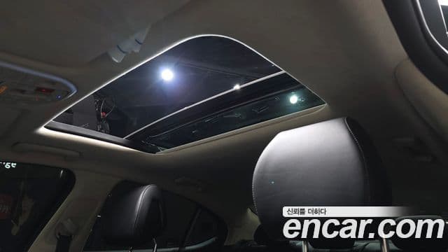 Genesis G70 2024 — Photo 15/20