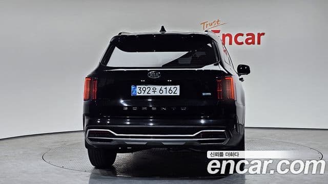 Kia Sorento 2021 — ფოტო 4/20