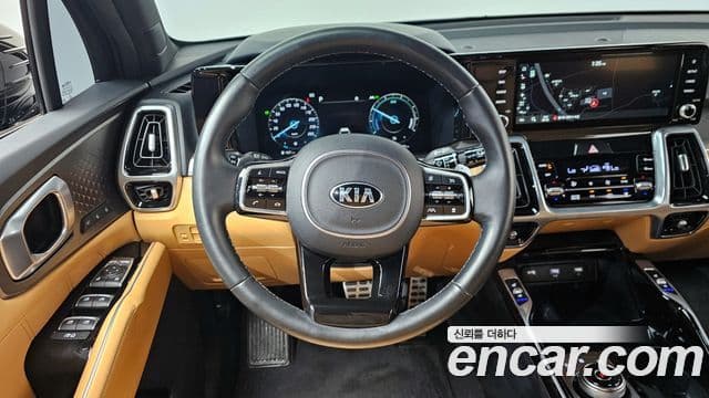 Kia Sorento 2021 — ფოტო 13/20