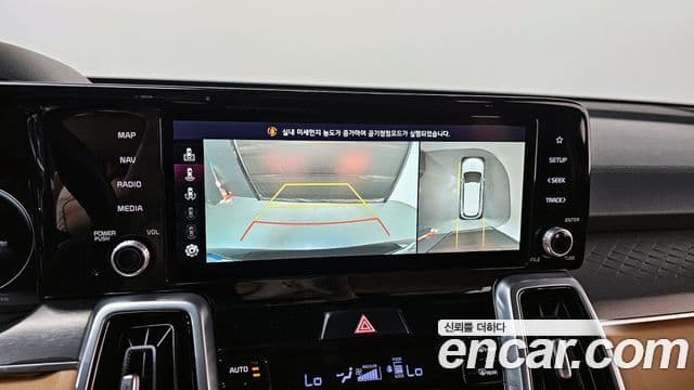 Kia Sorento 2021 — ფოტო 15/20