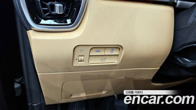 Kia Sorento 2021 — ფოტო 17/20