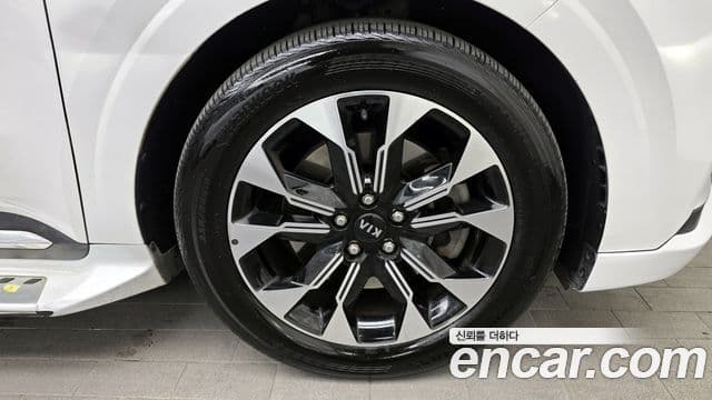 Kia Carnival 2021 — Şəkil 5/20