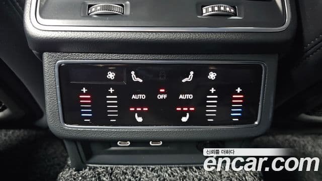 Audi A6 2022 — Şəkil 18/20
