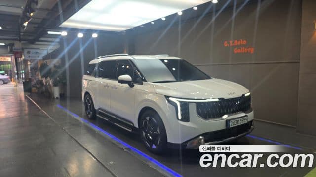 Kia Carnival 2025 — Şəkil 1/20