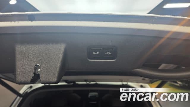 Kia Carnival 2025 — Şəkil 18/20