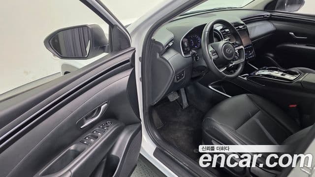 Hyundai The New Tucson 2022 — ფოტო 11/20