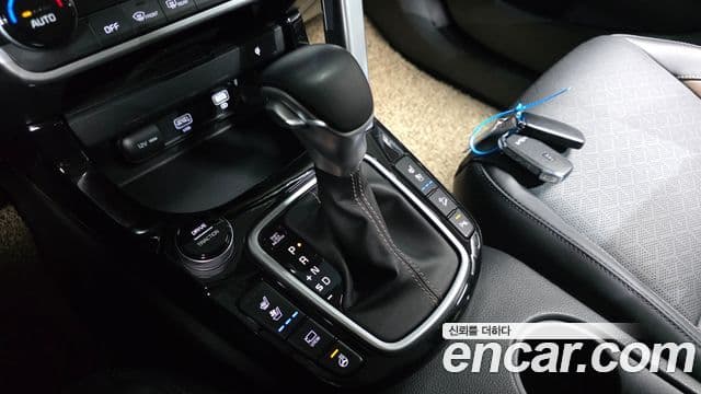 Kia Seltos 2022 — Şəkil 7/20