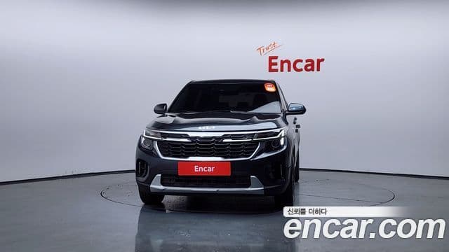 Kia Seltos 2023 — ფოტო 3/20