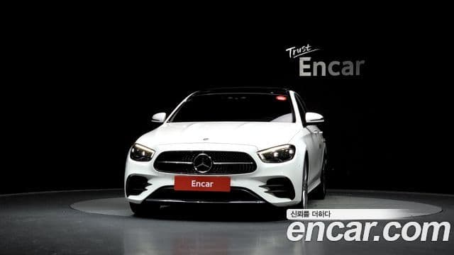 Mercedes-Benz E-Class 2022 — ფოტო 3/20