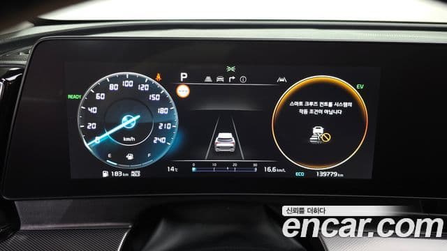 Kia Sportage 2022 — ფოტო 8/20