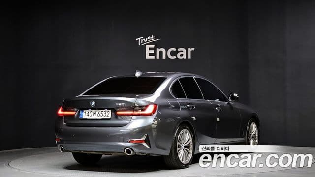 BMW 3 Series 2021 — Şəkil 2/20