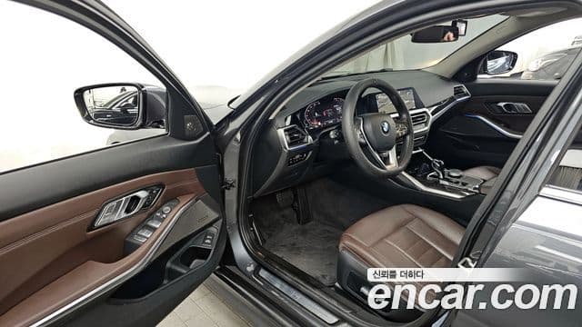 BMW 3 Series 2021 — Şəkil 10/20