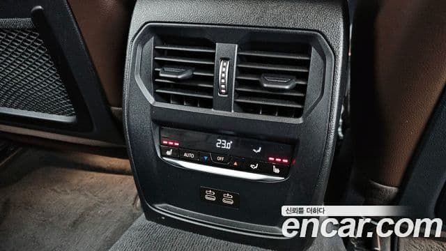 BMW 3 Series 2021 — Şəkil 19/20