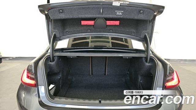 BMW 3 Series 2021 — фото 20 из 20