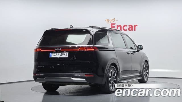 Kia Carnival 2022 — Şəkil 2/20