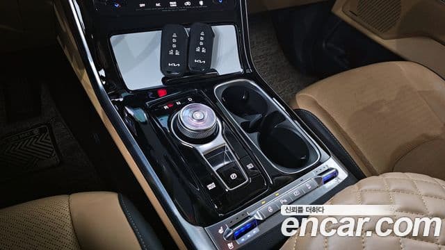 Kia Carnival 2022 — Şəkil 9/20