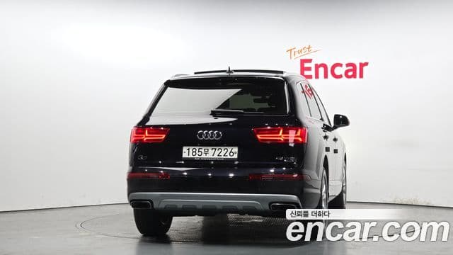 Audi Q7 2019 — Şəkil 4/20