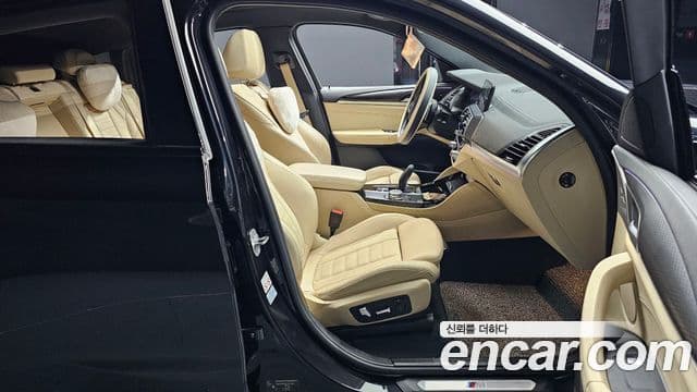 BMW X4 2020 — Фото 10/20