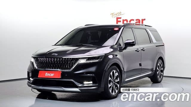 Kia Carnival 2020 — Фото 1/20
