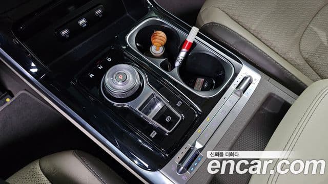 Kia Carnival 2020 — Фото 9/20