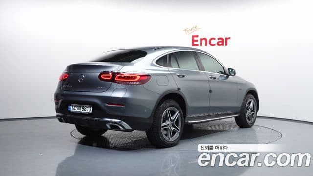 Mercedes-Benz GLC-Class 2021 — ფოტო 2/20