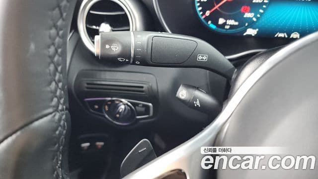Mercedes-Benz GLC-Class 2021 — ფოტო 14/20