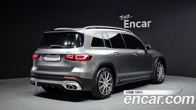 Mercedes-Benz GLB-Class 2021 — Фото 2/20