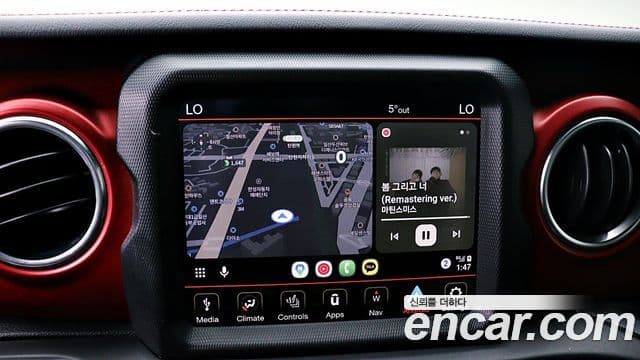 Jeep Wrangler 2022 — Фото 9/20