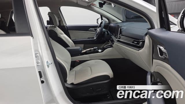 Kia Sportage 2022 — Фото 10/20