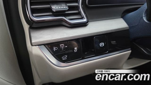 Kia Sportage 2022 — Фото 17/20