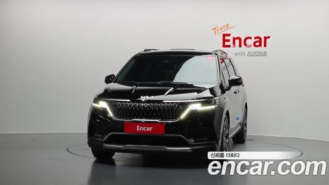 Kia Carnival 2023 — Фото 3/20