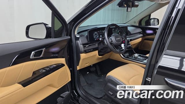 Kia Carnival 2023 — Фото 10/20
