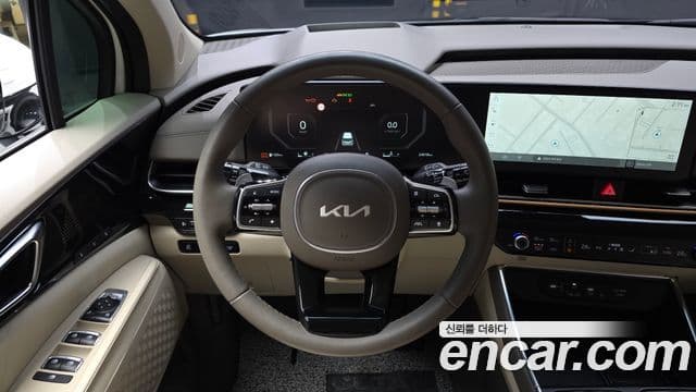 Kia Carnival 2023 — Şəkil 13/20