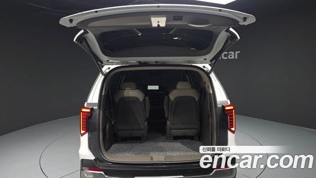 Kia Carnival 2023 — Şəkil 20/20
