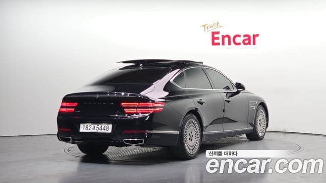 Genesis Electrified G80 2021 — ფოტო 2/20