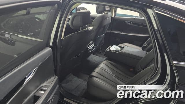 Genesis Electrified G80 2021 — ფოტო 11/20