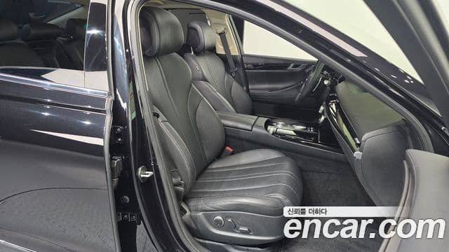 Genesis Electrified G80 2021 — ფოტო 12/20